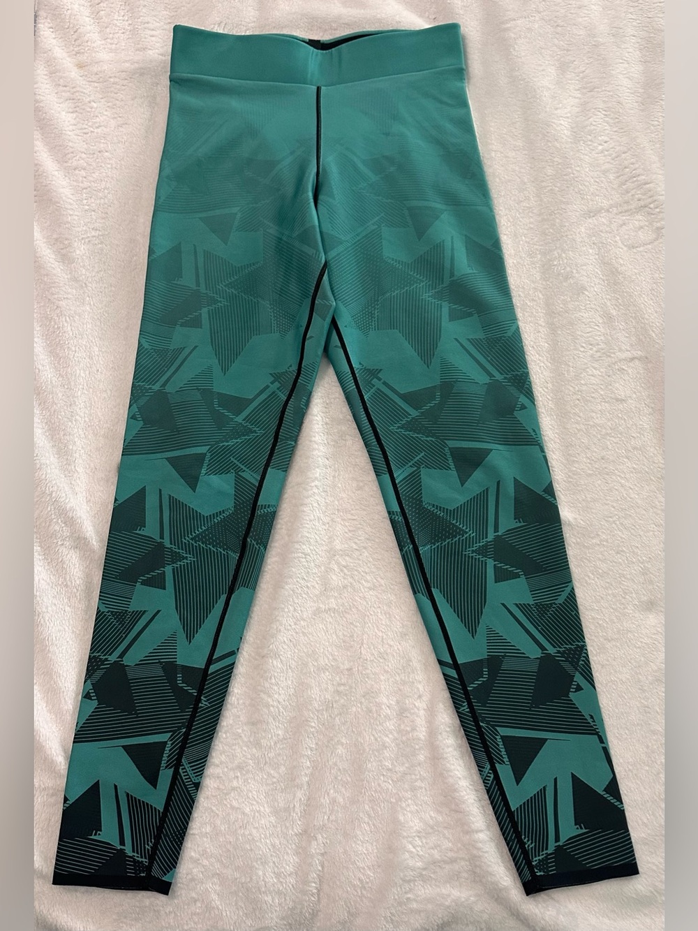 ✨ COR Designed by Ultracor Geometric Compression Leggings size Medium EUC!